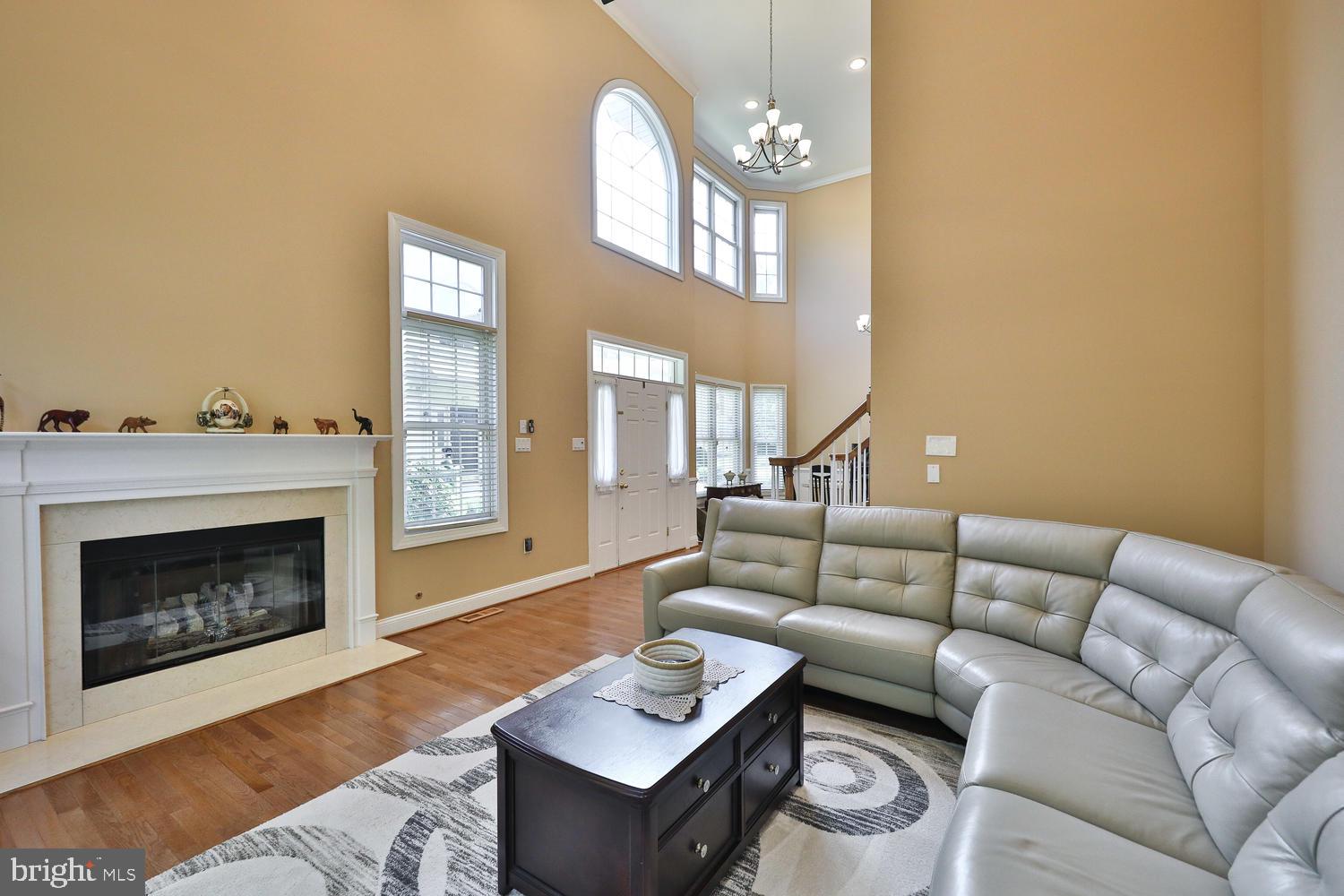 1260 Johnson Ln