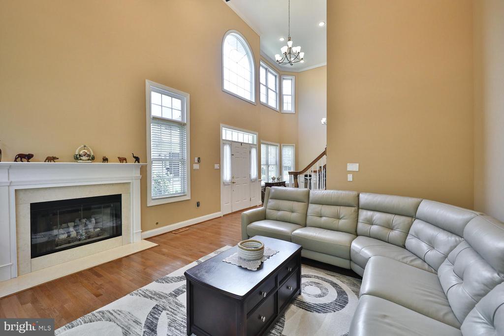 1260 Johnson Ln