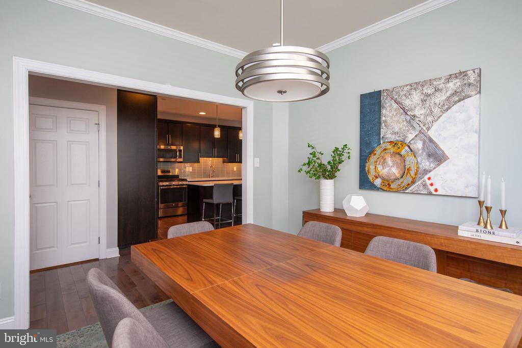 33 Penn Manor Ct