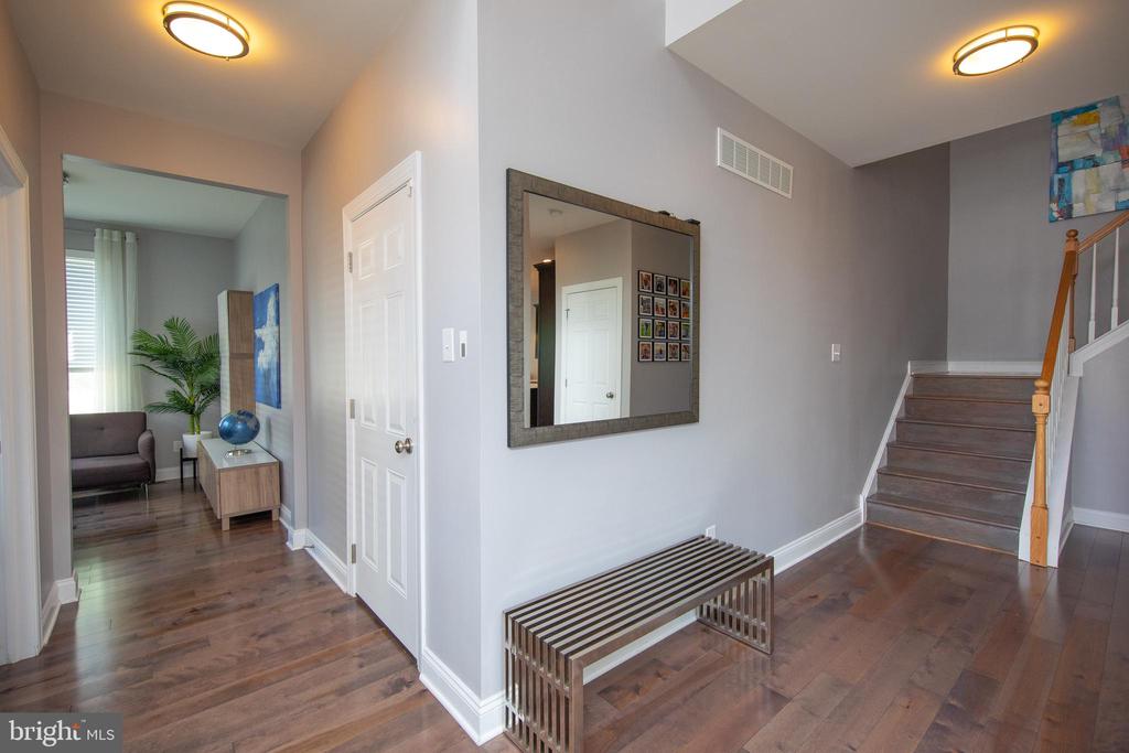33 Penn Manor Ct