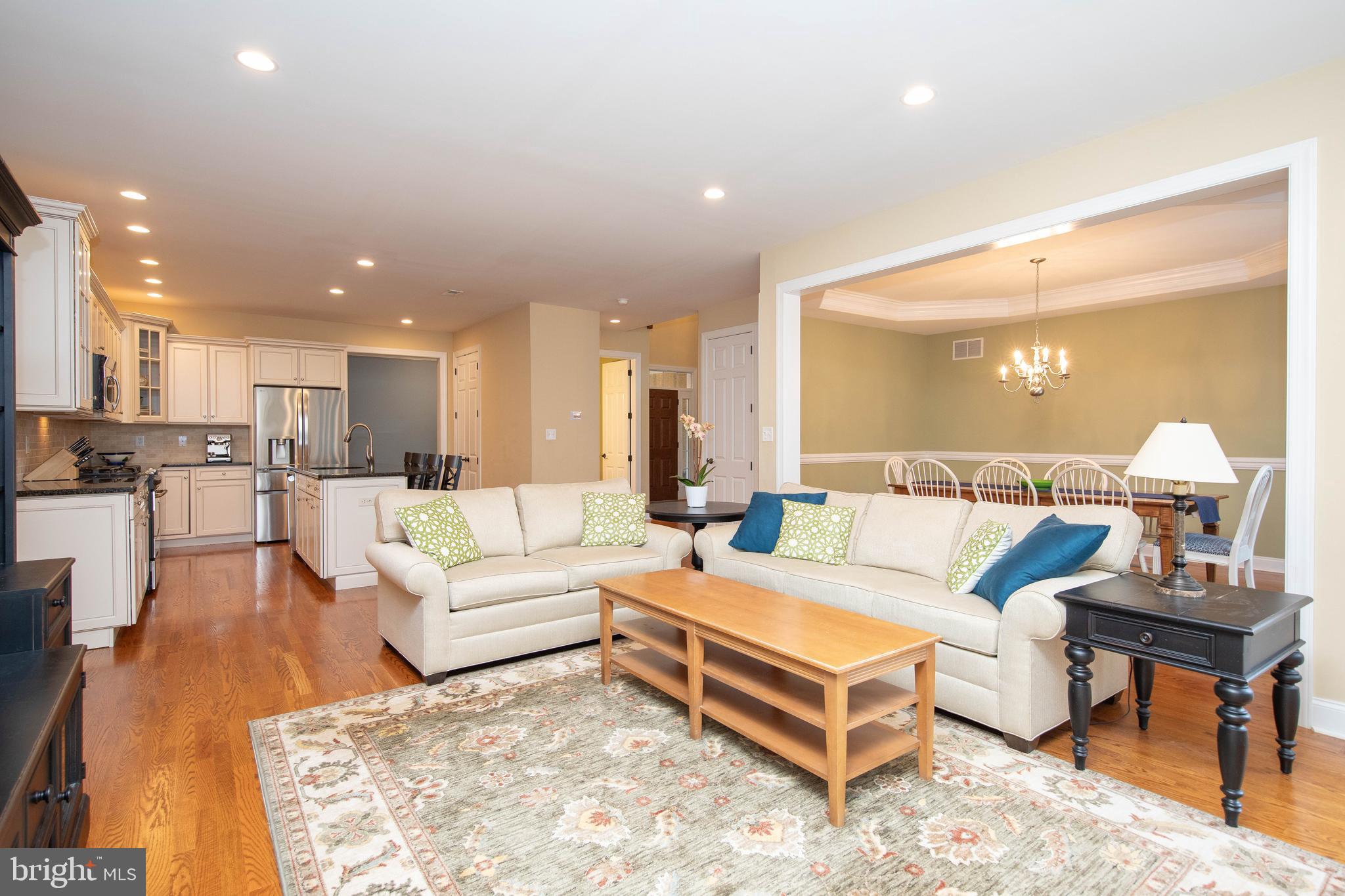 104 Carriage Ct