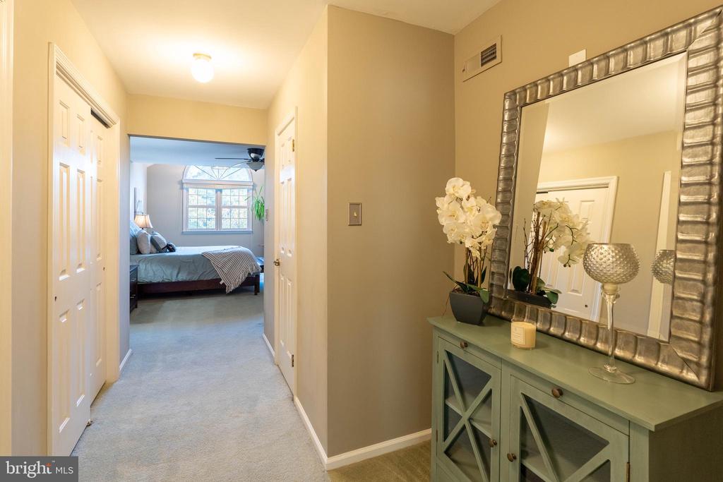 271 Almwich Pl