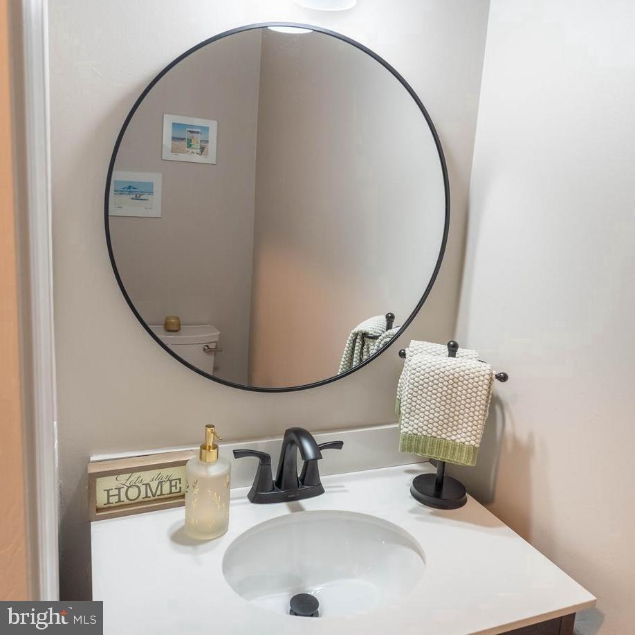 271 Almwich Pl
