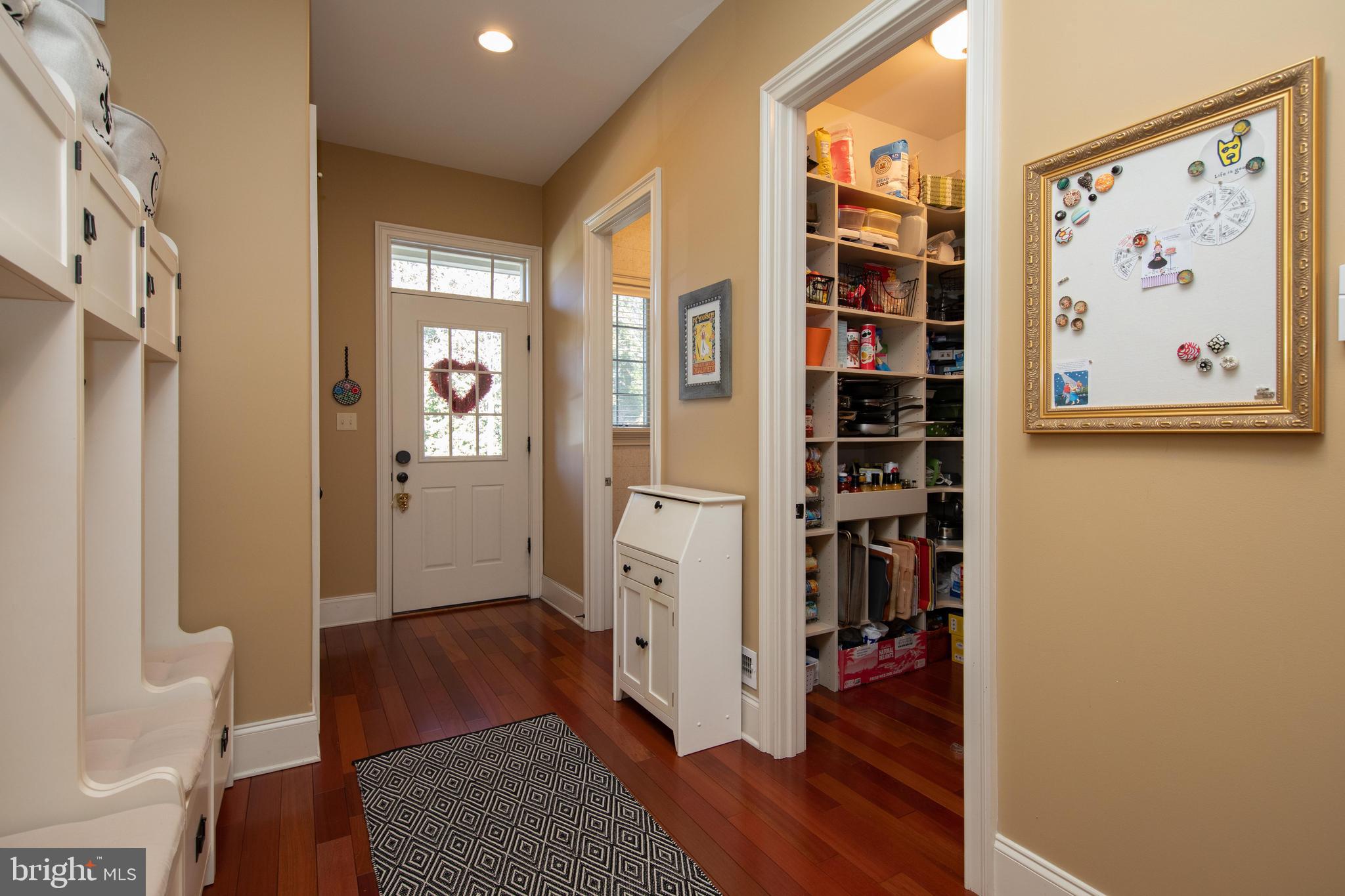 1733 School House Ln