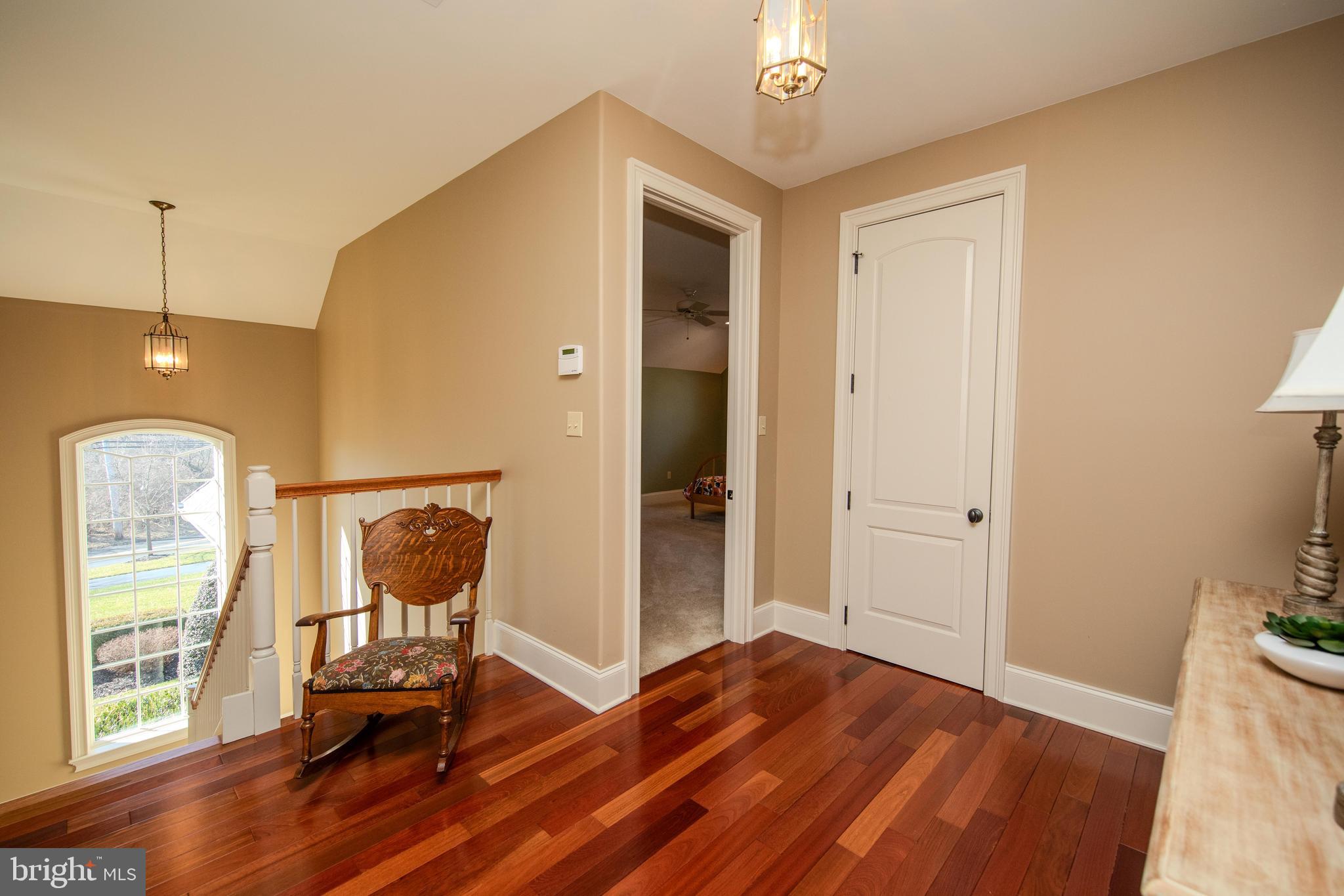 1733 School House Ln