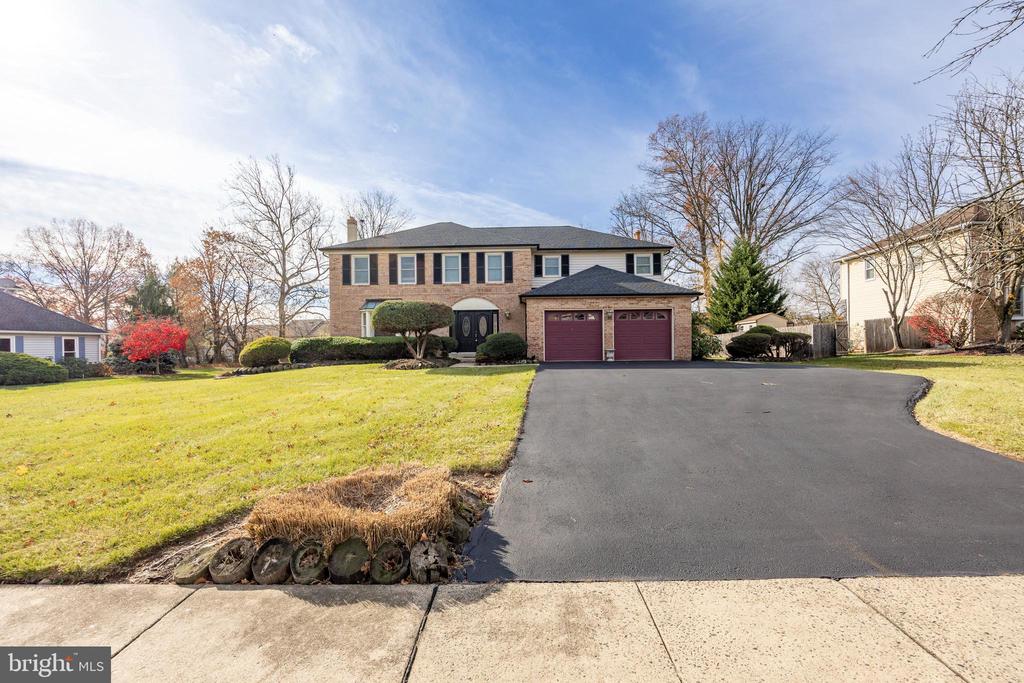 1334 Cernan Ln