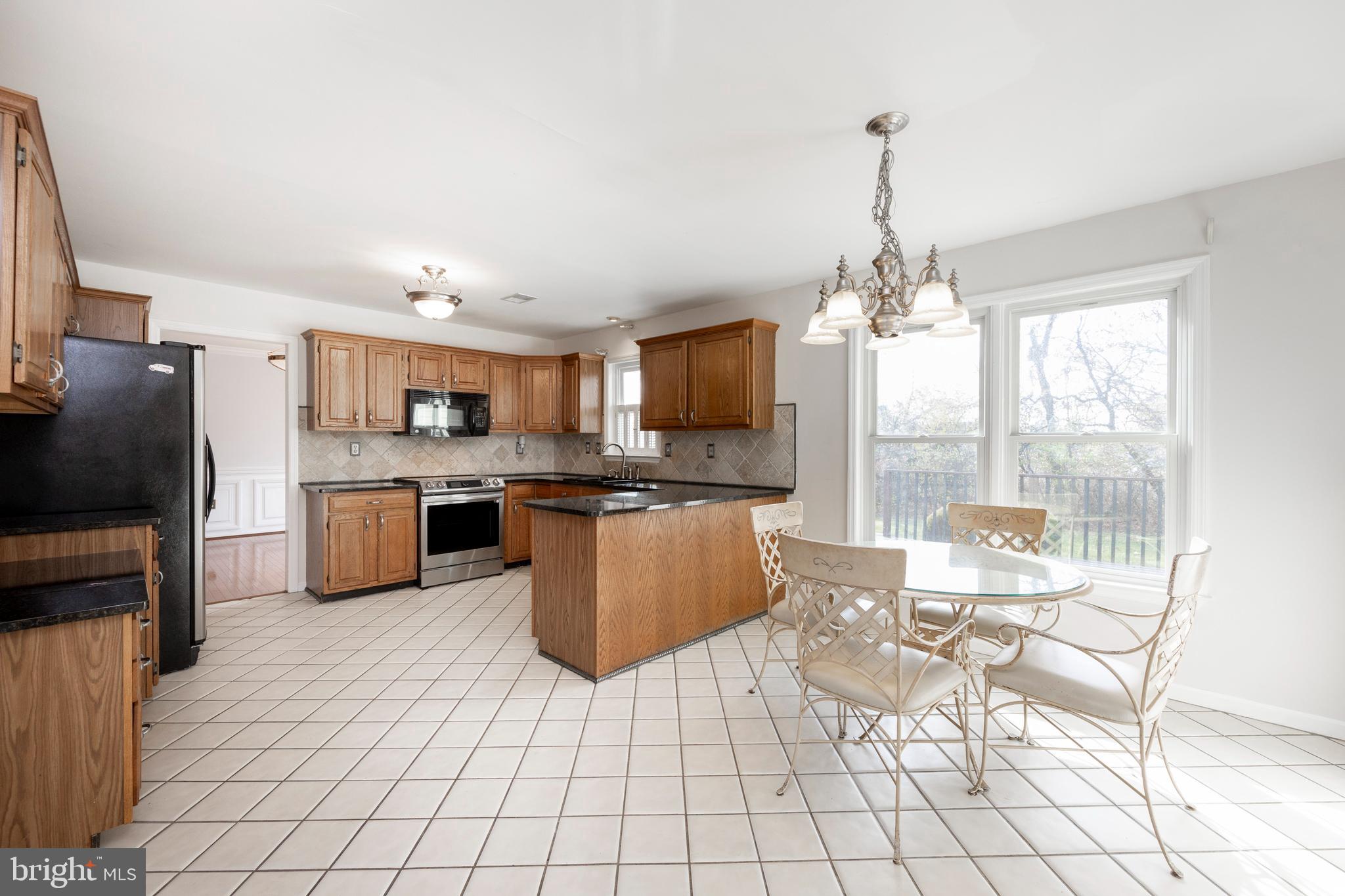 1334 Cernan Ln