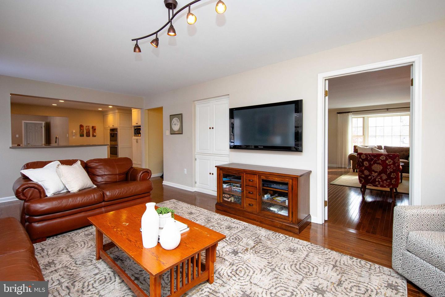 1318 E Meetinghouse Rd