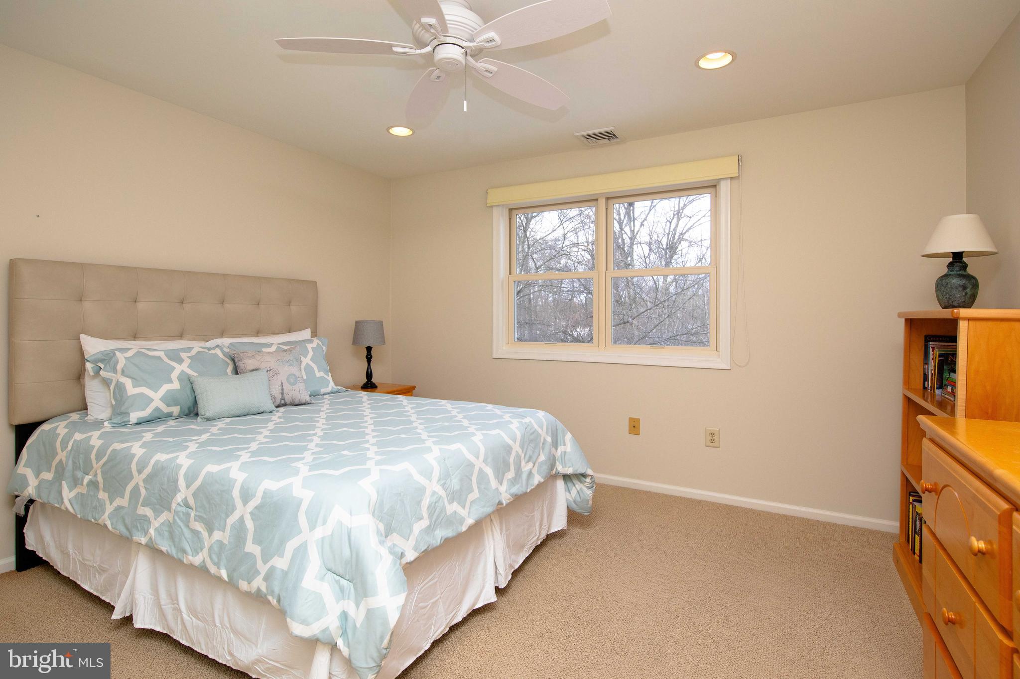 1318 E Meetinghouse Rd