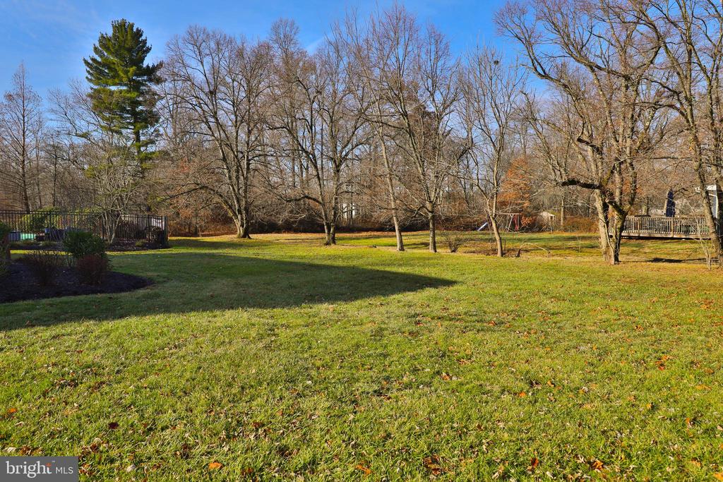 1318 E Meetinghouse Rd