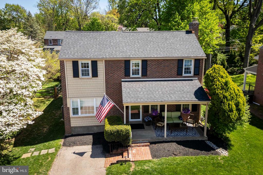 518 Enfield Rd