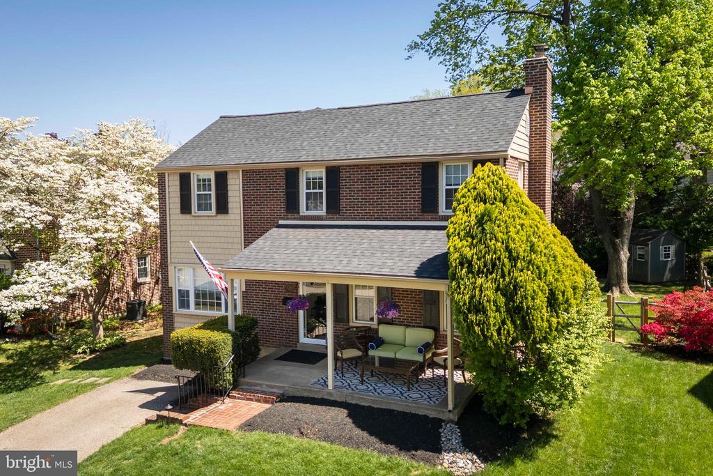518 Enfield Rd
