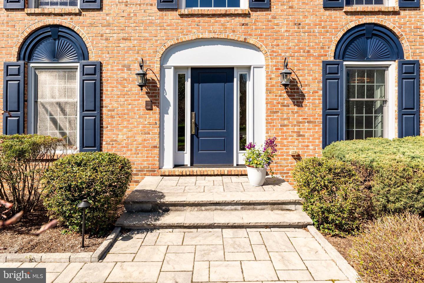 30 Foxfield Ct