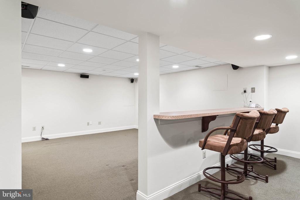 30 Foxfield Ct