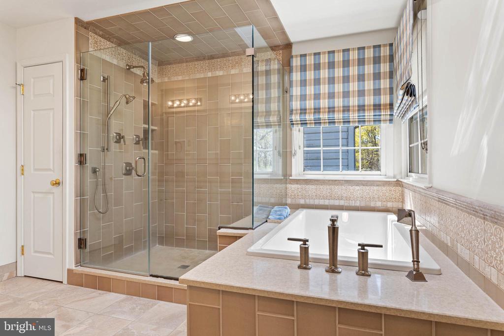 30 Foxfield Ct