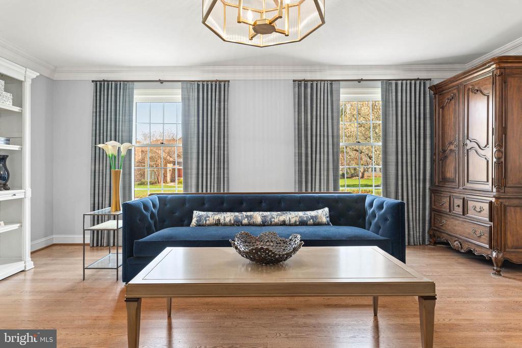 30 Foxfield Ct