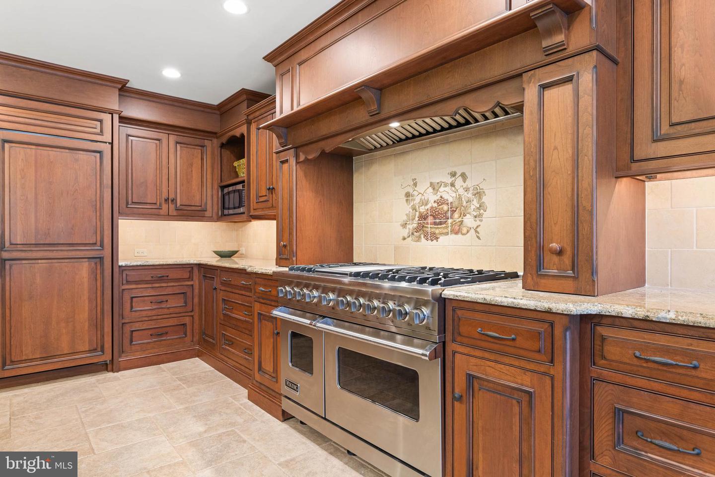 30 Foxfield Ct