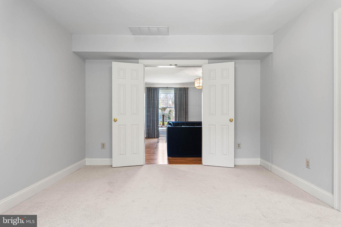30 Foxfield Ct