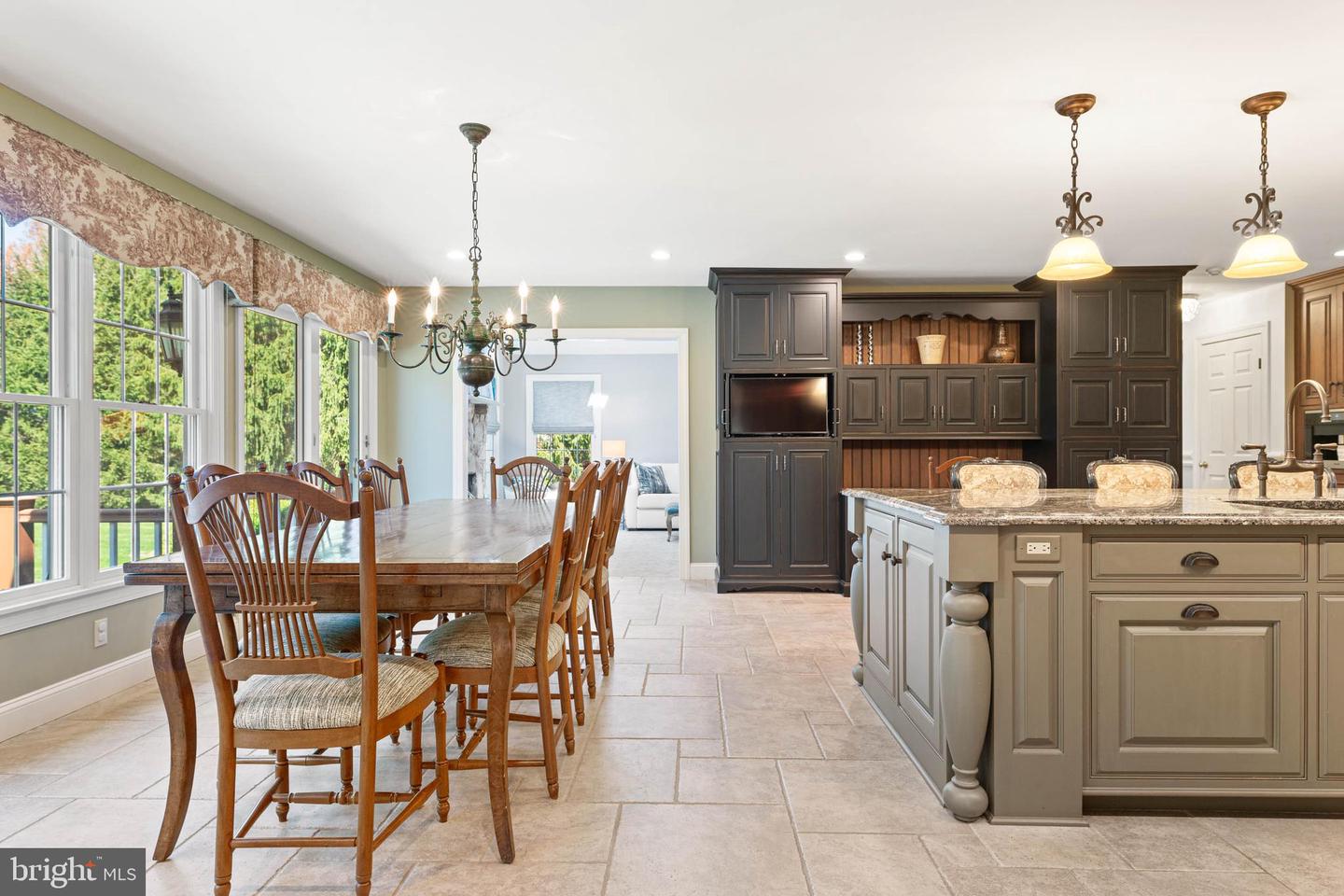 30 Foxfield Ct