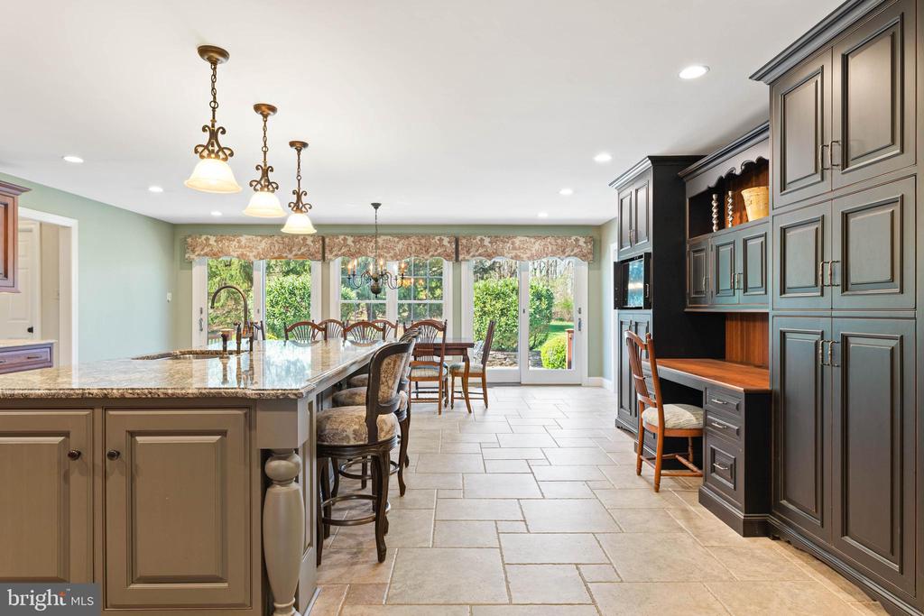 30 Foxfield Ct