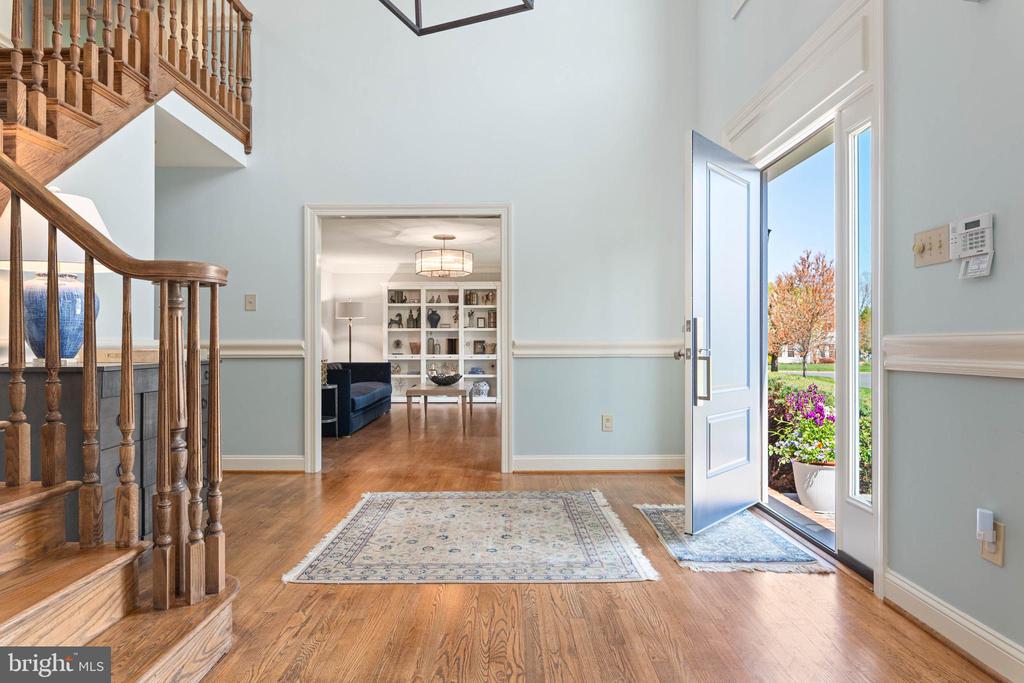 30 Foxfield Ct