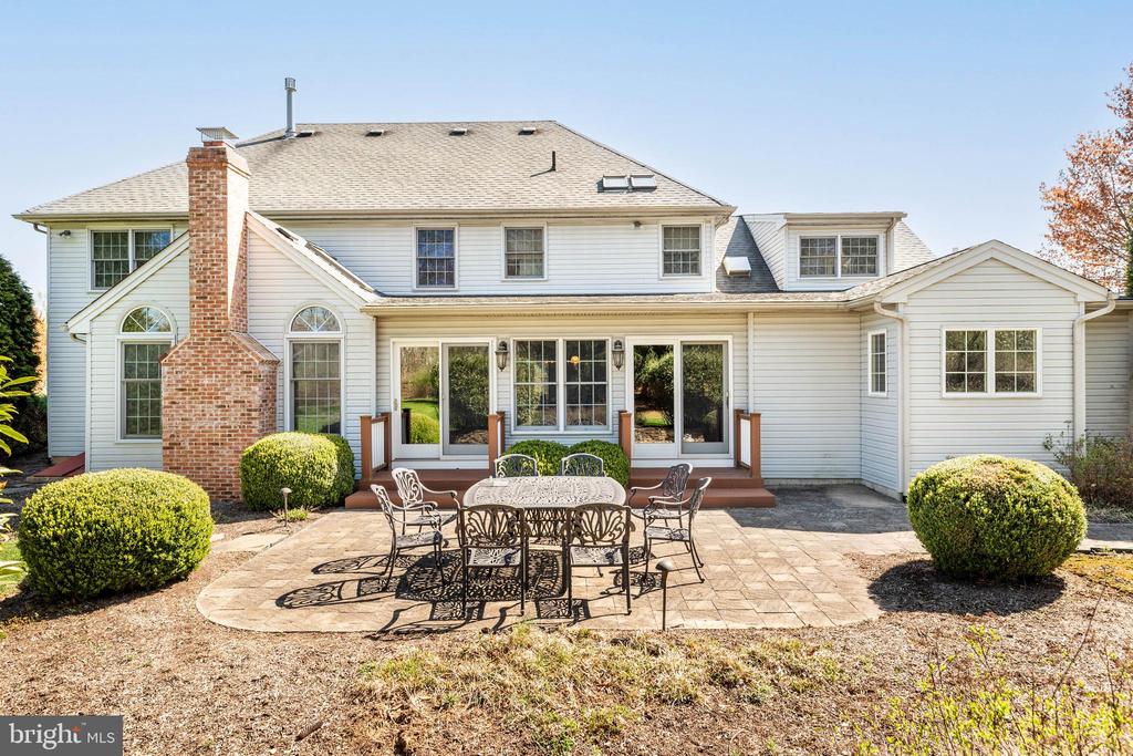 30 Foxfield Ct