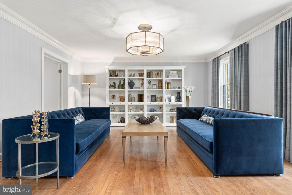 30 Foxfield Ct