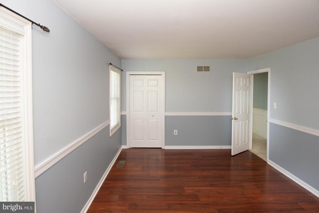 623 Gage Ln