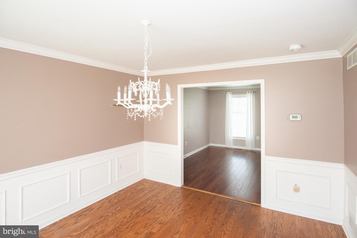 623 Gage Ln