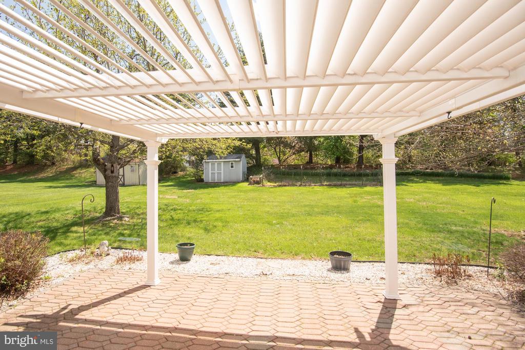 623 Gage Ln