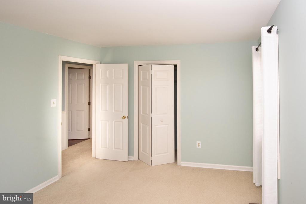 623 Gage Ln