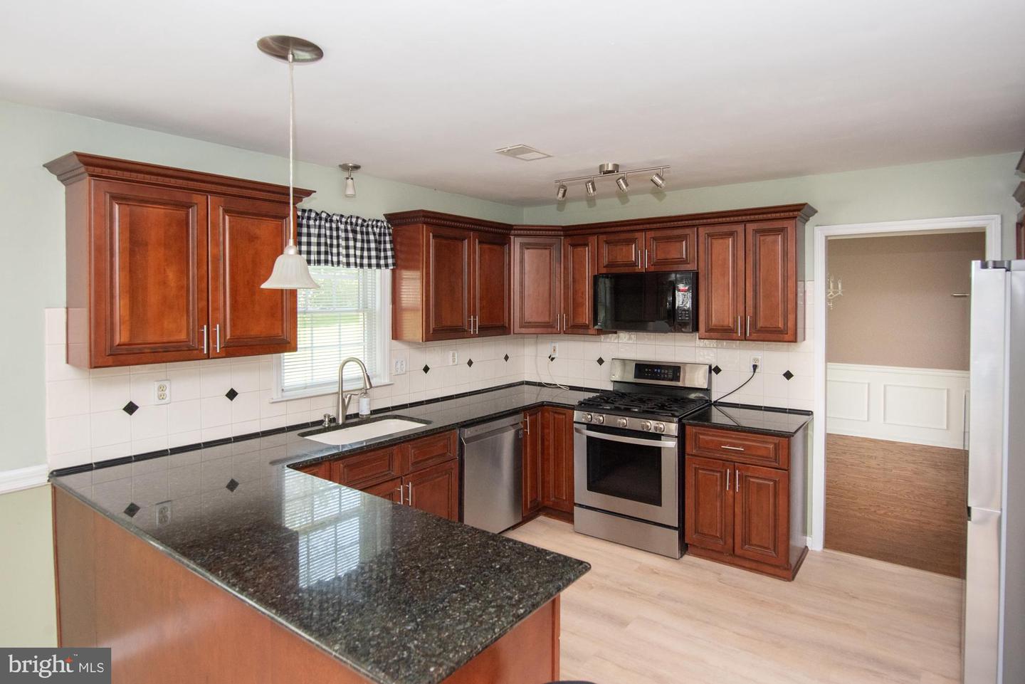 623 Gage Ln