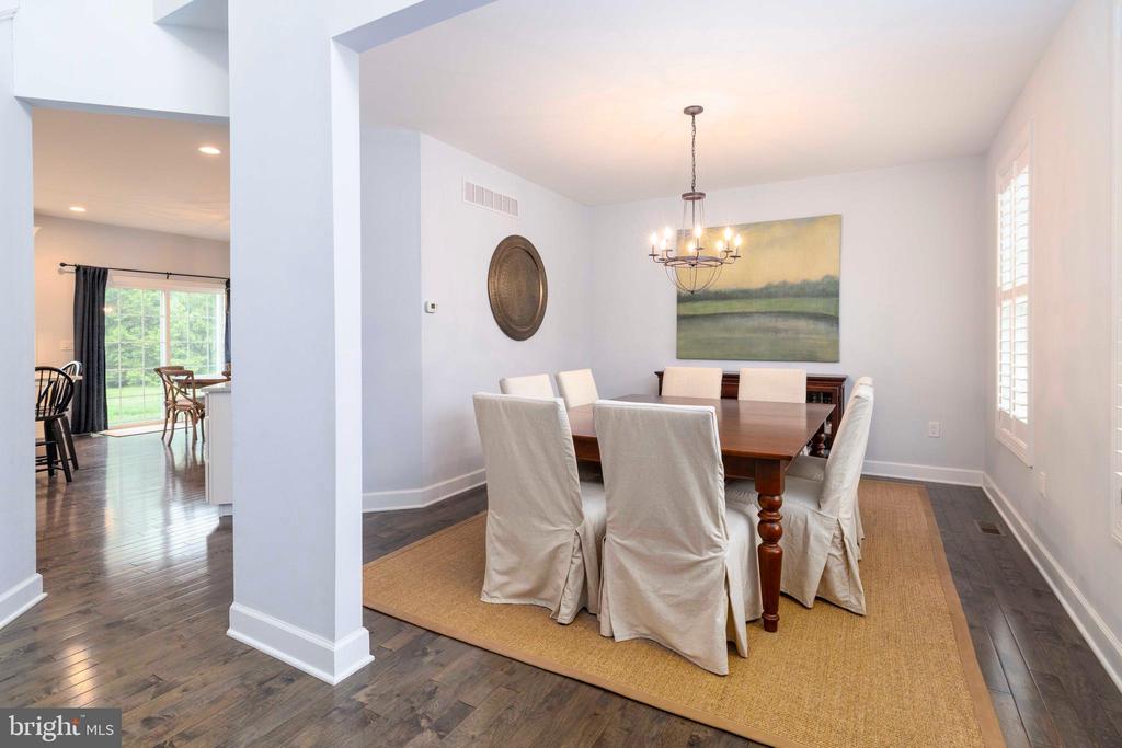 1299 Cedar Hill Rd
