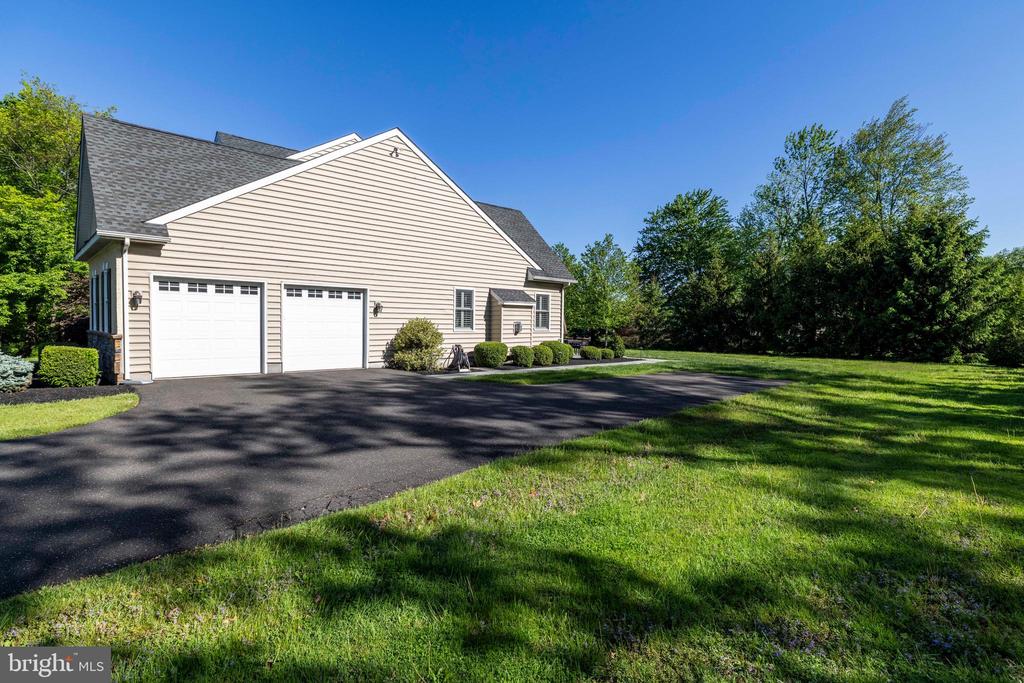 1299 Cedar Hill Rd