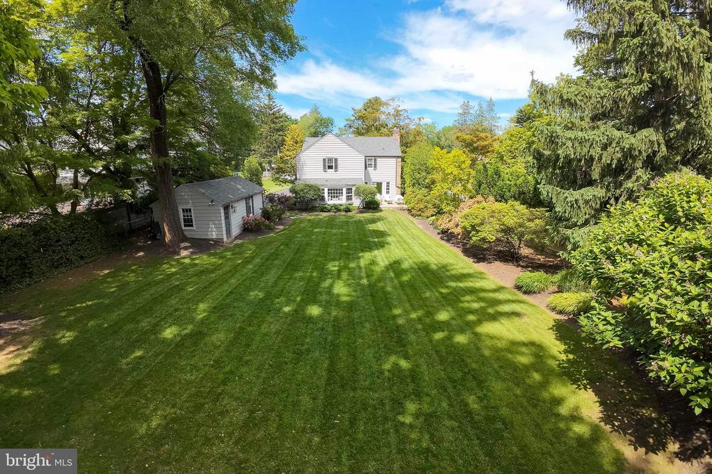554 Twickenham Rd