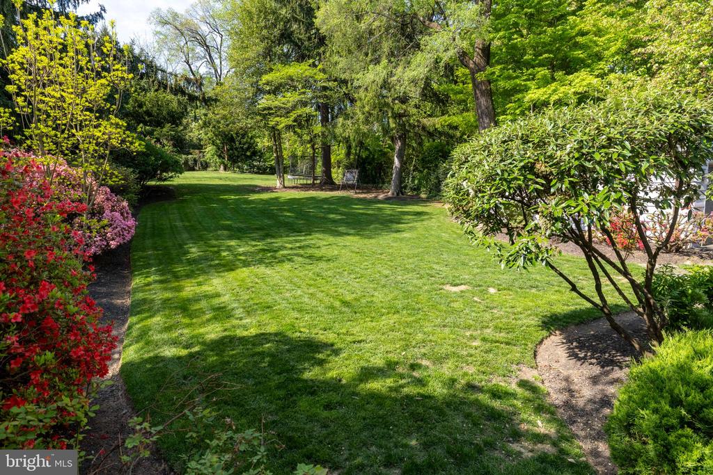 554 Twickenham Rd
