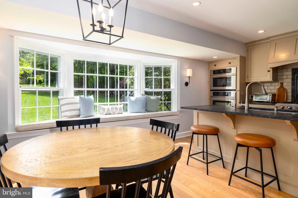 554 Twickenham Rd