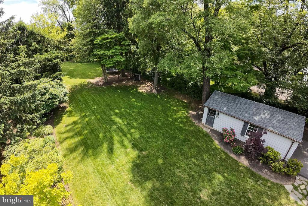 554 Twickenham Rd