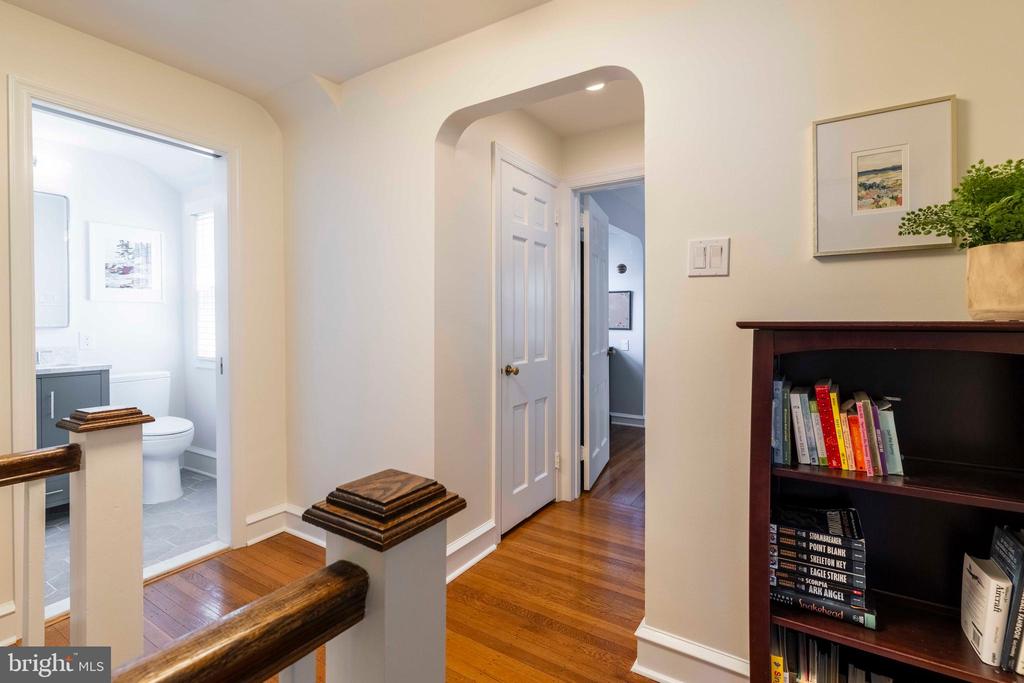 554 Twickenham Rd