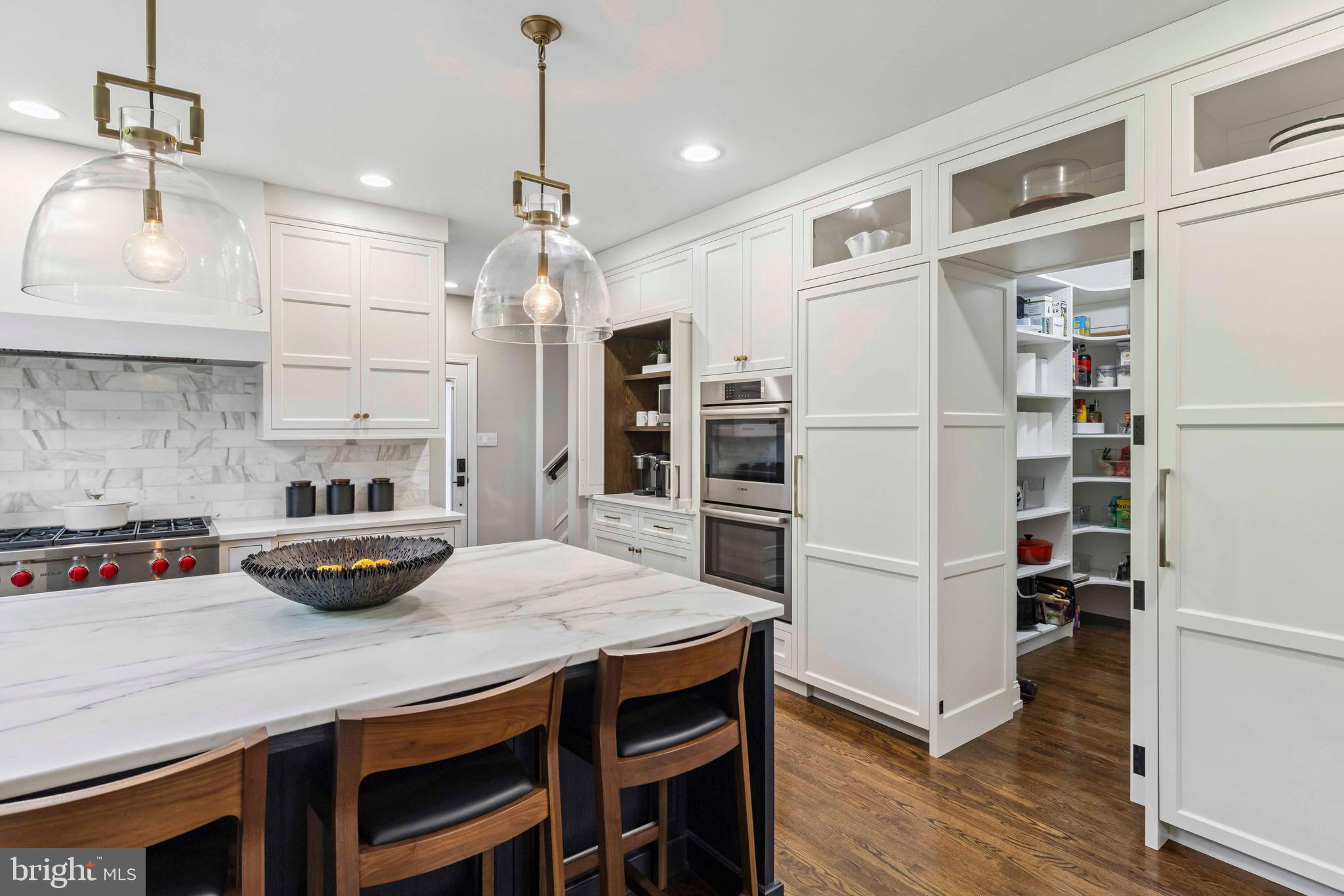 829 Foxfield