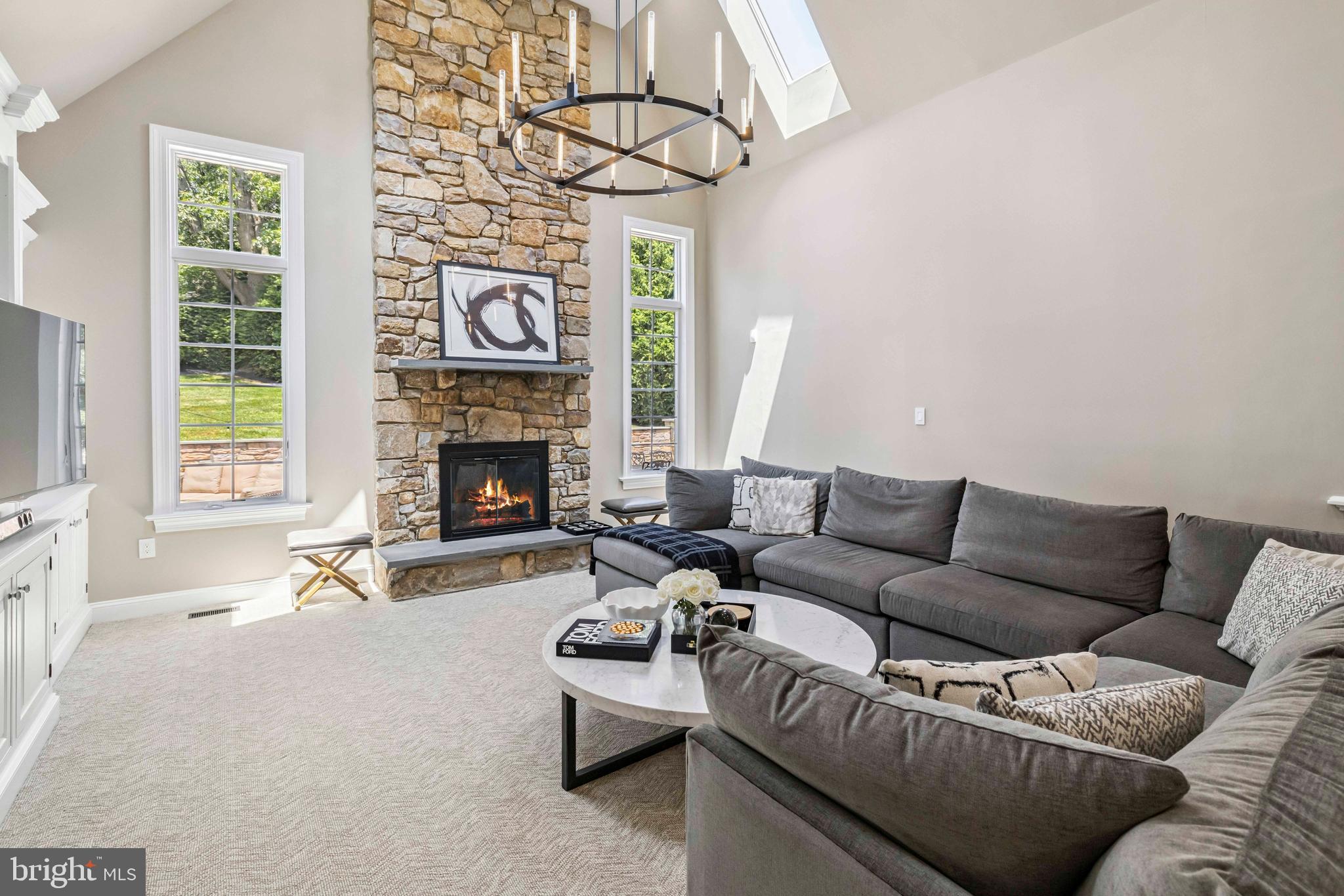 829 Foxfield