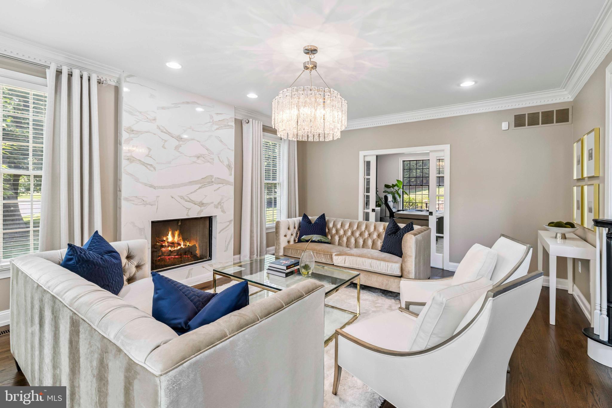 829 Foxfield