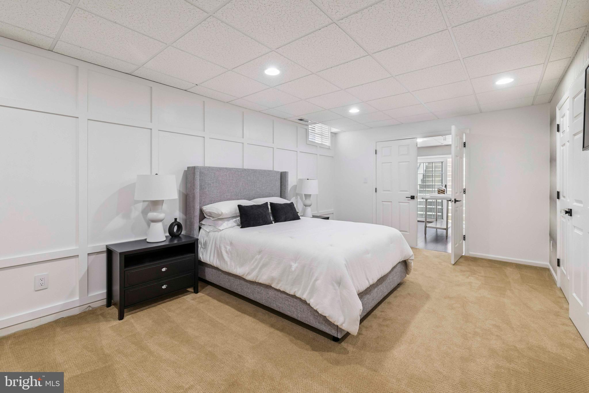 829 Foxfield