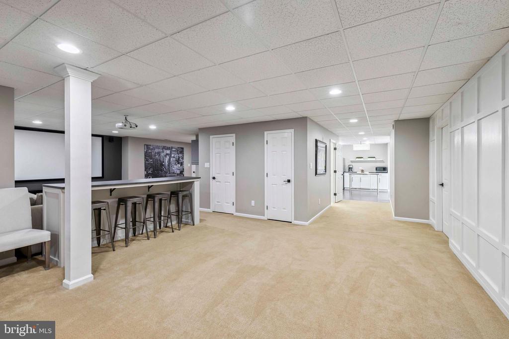 829 Foxfield