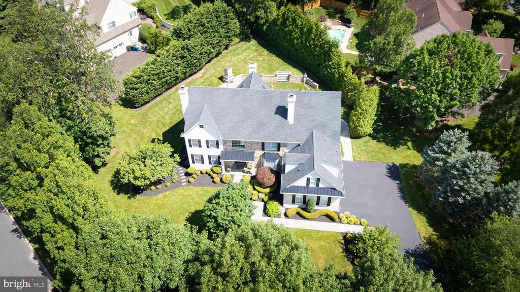 829 Foxfield