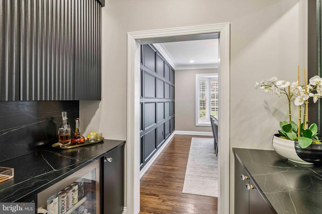 829 Foxfield