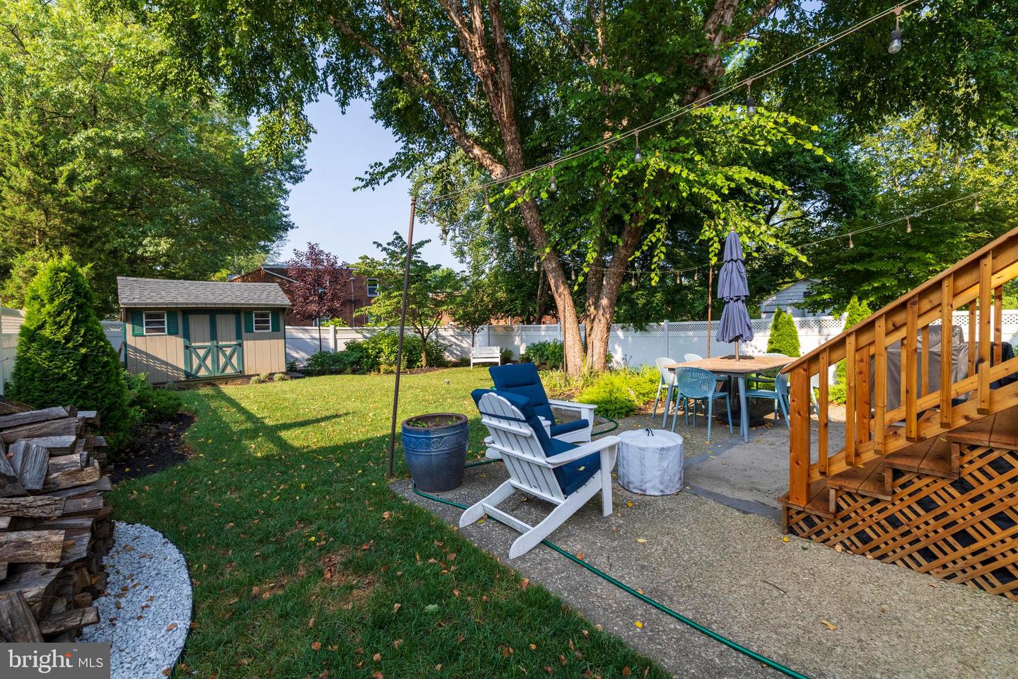 216 S 4th St