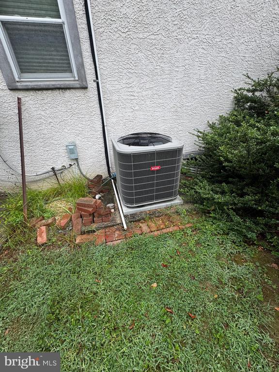 804 DEKALB PIKE