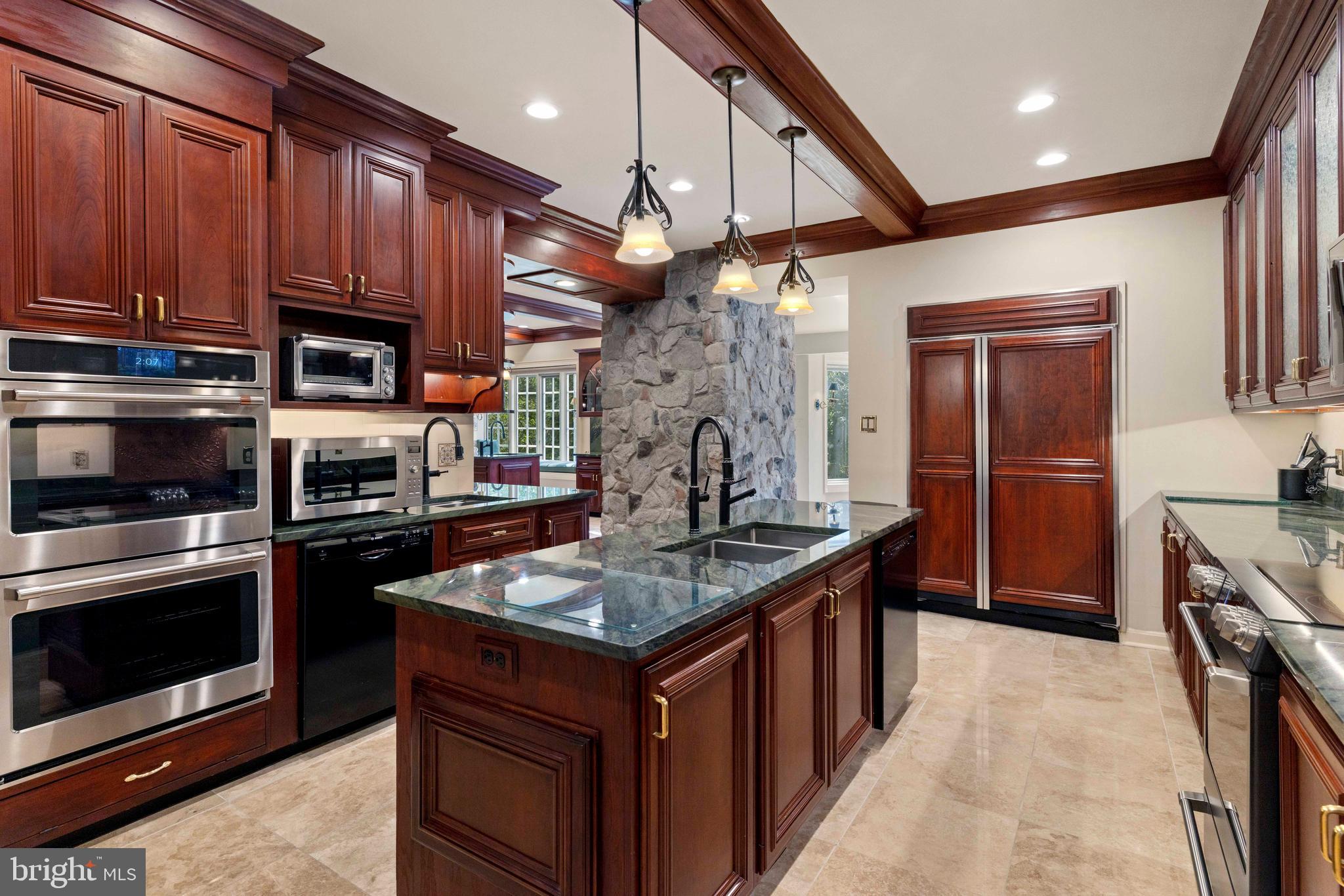 1336 GYPSY HILL ROAD