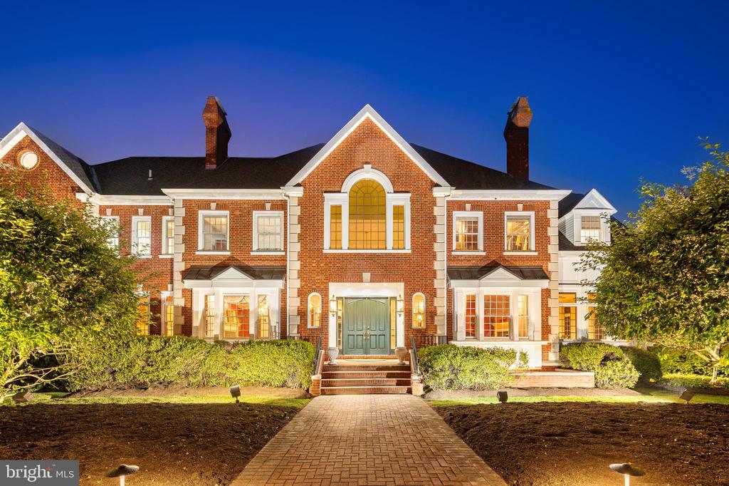 110 BRITTANY WAY